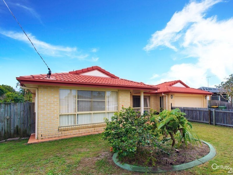 111 Sunderland Drive, Banksia Beach QLD 4507