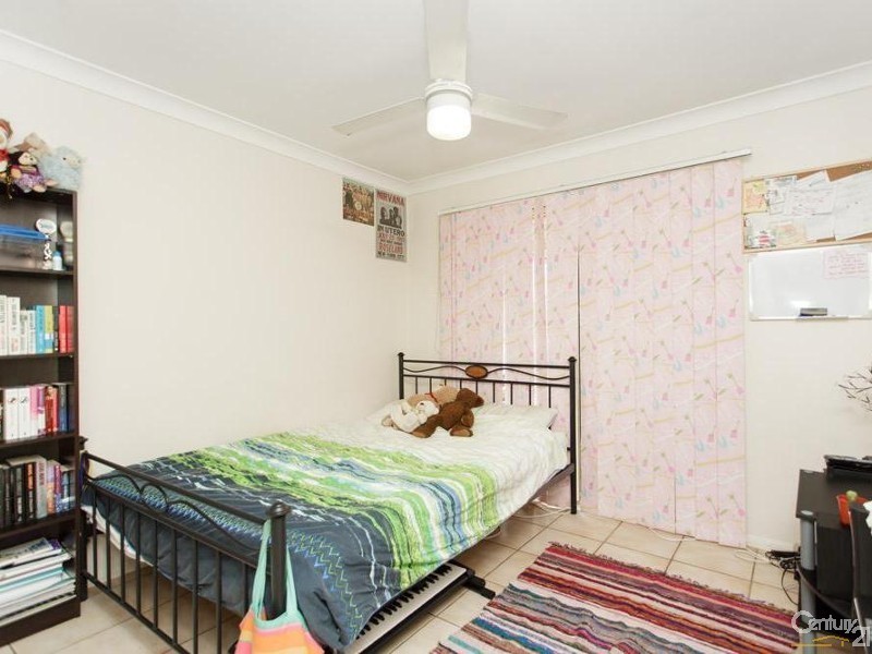 111 Sunderland Drive, Banksia Beach QLD 4507