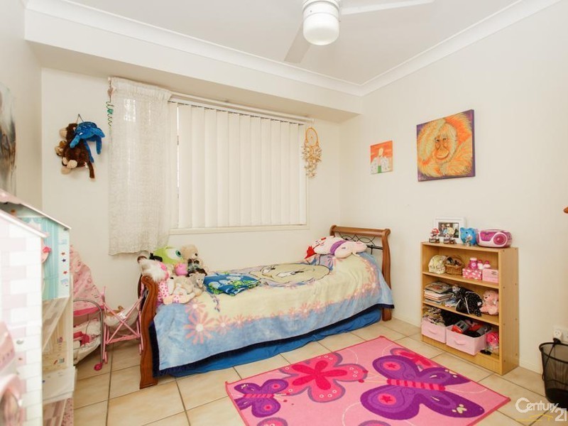 111 Sunderland Drive, Banksia Beach QLD 4507