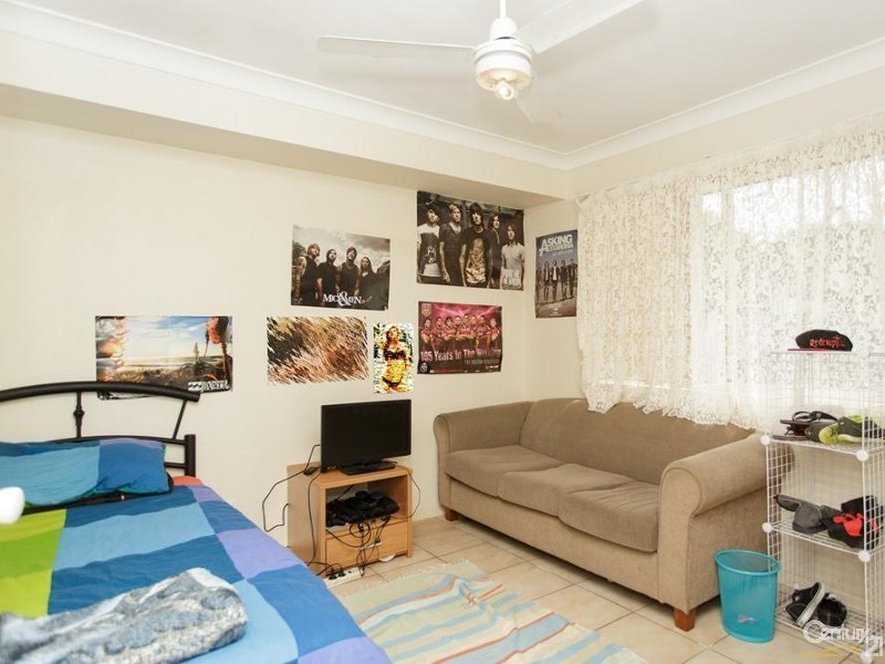 111 Sunderland Drive, Banksia Beach QLD 4507