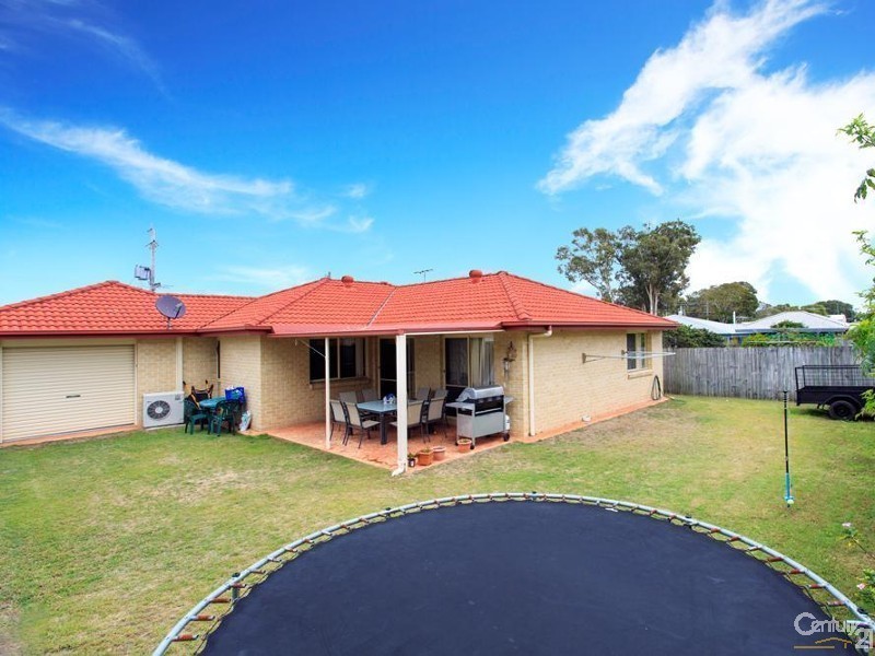 111 Sunderland Drive, Banksia Beach QLD 4507