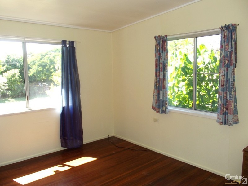 8 Gull Street, Woorim QLD 4507