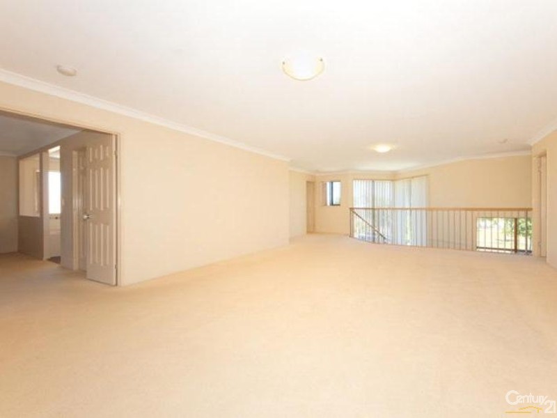 10 Cremorne Court, Sandstone Point QLD 4511