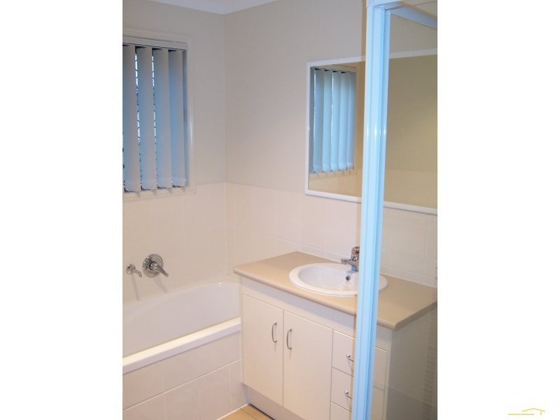 19 Gecko Place, Ningi QLD 4511