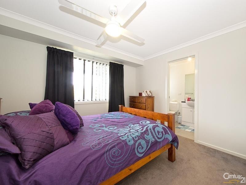 11 Ningi Waters Drive, Ningi QLD 4511