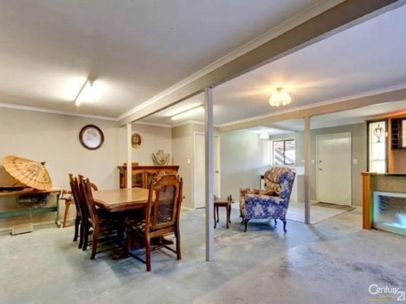 12 Carter Court, Sandstone Point QLD 4511