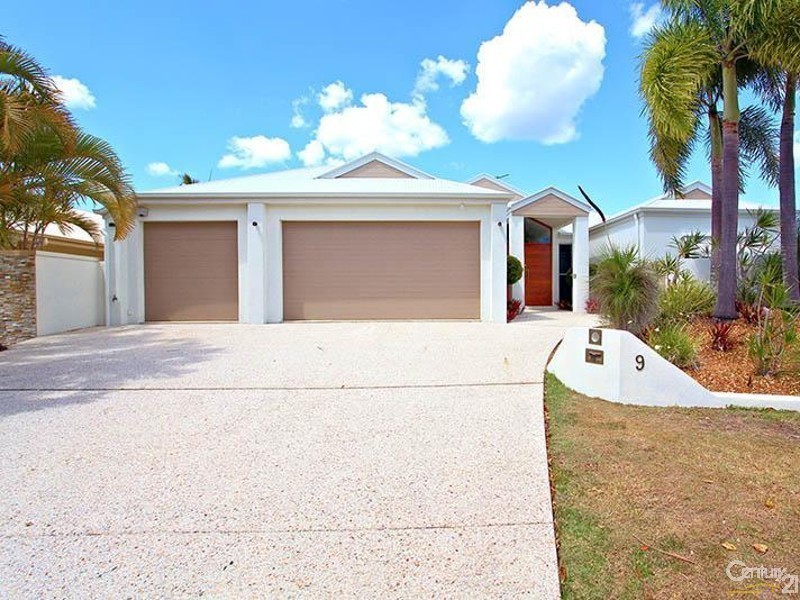 9 Seahorse Court, Banksia Beach QLD 4507