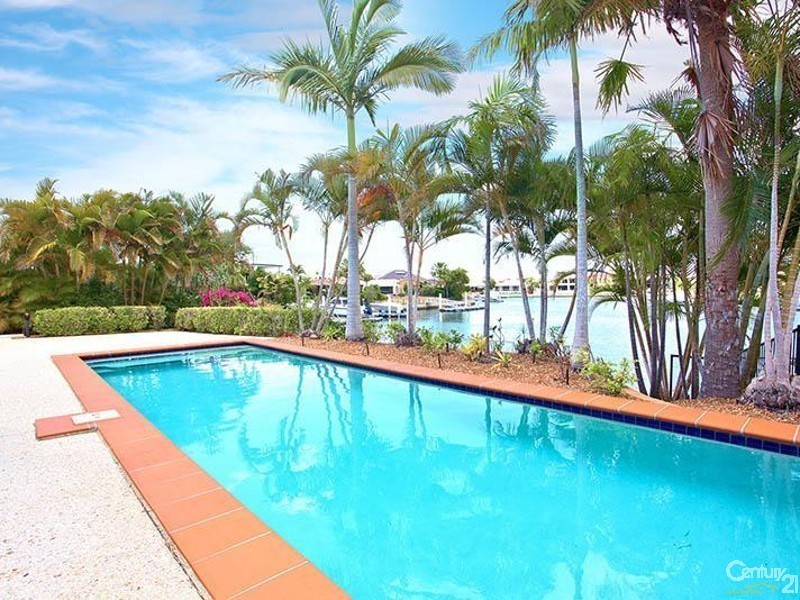 9 Seahorse Court, Banksia Beach QLD 4507