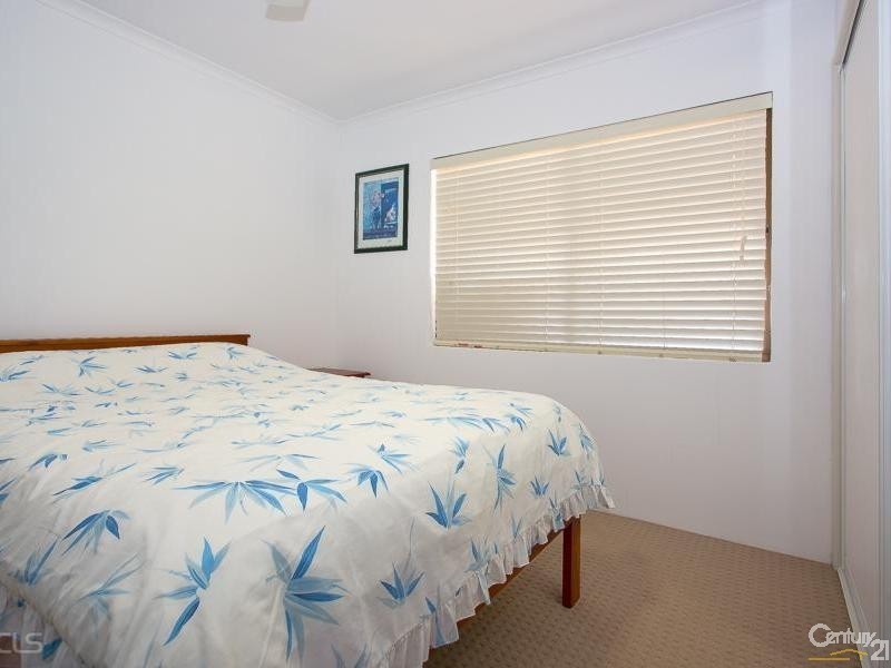 10 Pheasant Ave, Banksia Beach QLD 4507