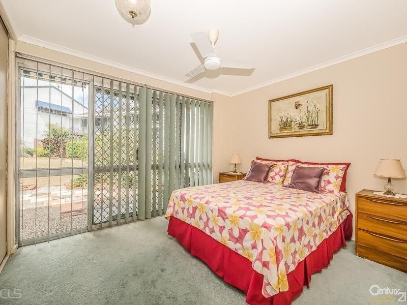 13b/10 Spinnaker Dr, Sandstone Point QLD 4511