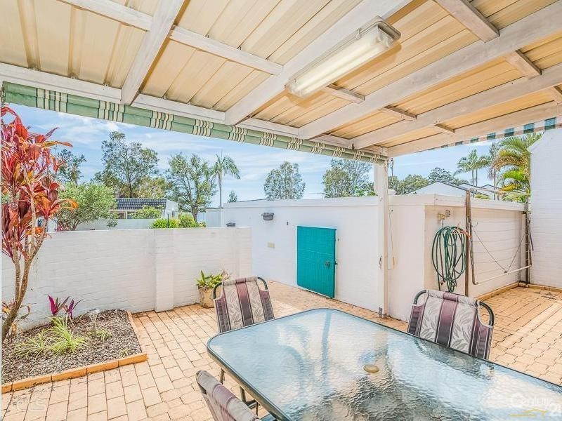 13b/10 Spinnaker Dr, Sandstone Point QLD 4511