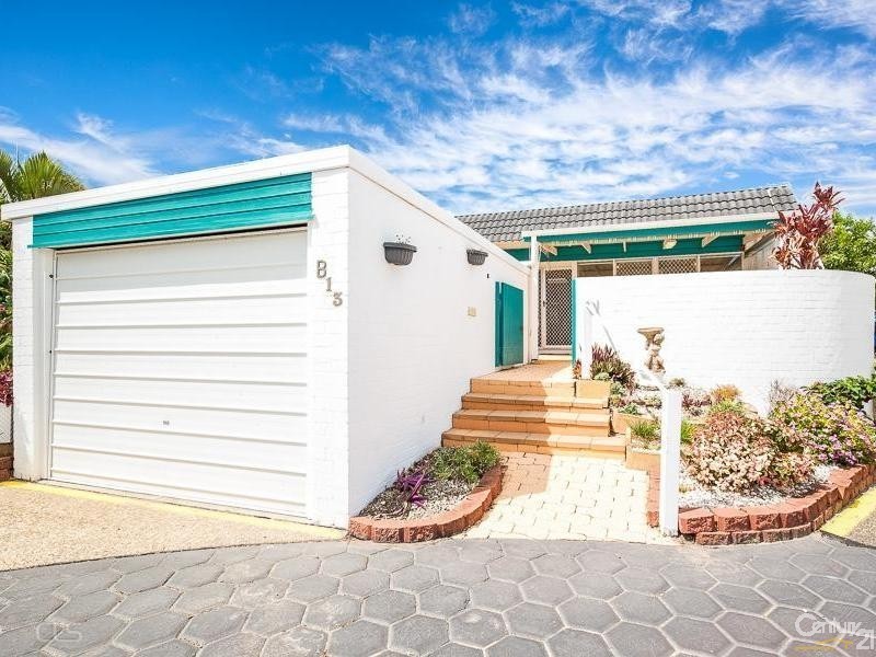13b/10 Spinnaker Dr, Sandstone Point QLD 4511