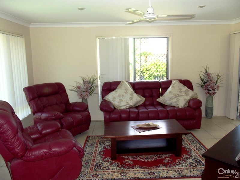 2 Bora Place, Ningi QLD 4511