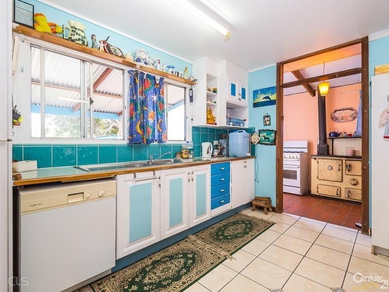 322-328 Bestmann Road, Godwin Beach QLD 4511