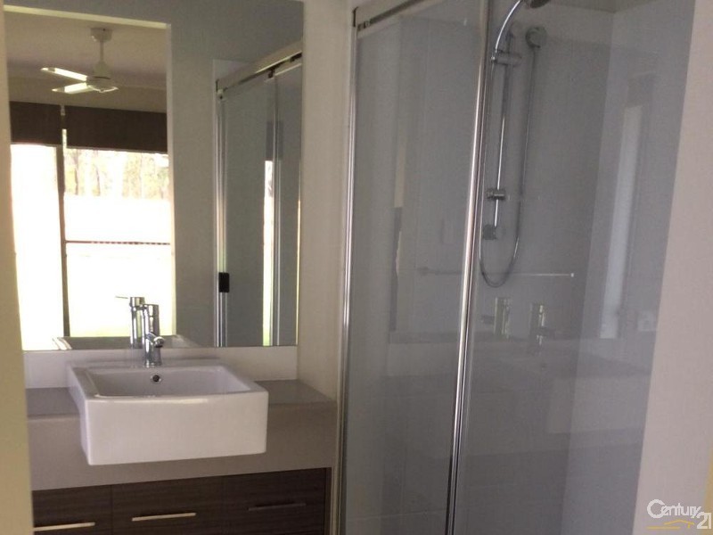 15 Bora Place, Ningi QLD 4511