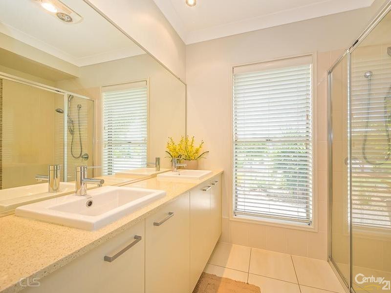 36 Dunebean Drive, Banksia Beach QLD 4507