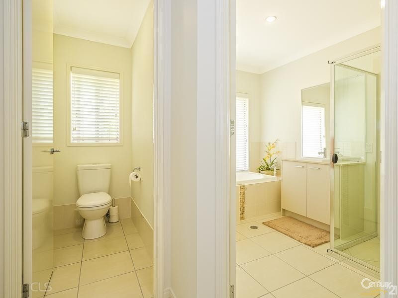 36 Dunebean Drive, Banksia Beach QLD 4507
