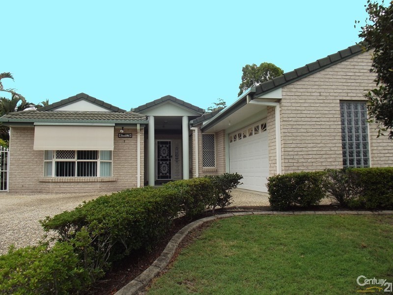 2 Schooner Court, Banksia Beach QLD 4507