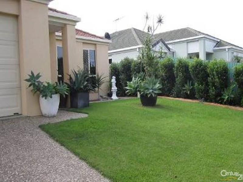 78 Voyagers Drive, Banksia Beach QLD 4507