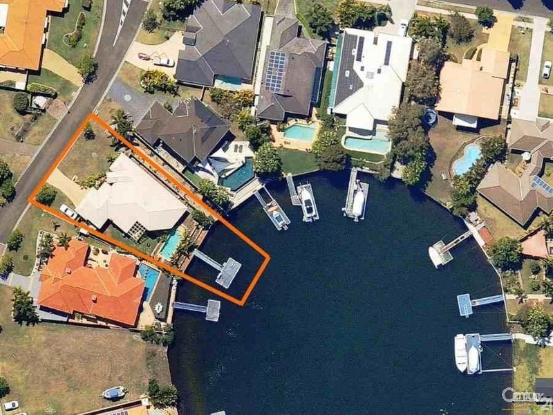 7 Marlin Court, Banksia Beach QLD 4507