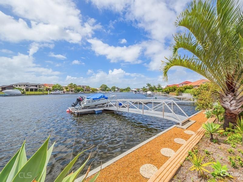 7 Marlin Court, Banksia Beach QLD 4507