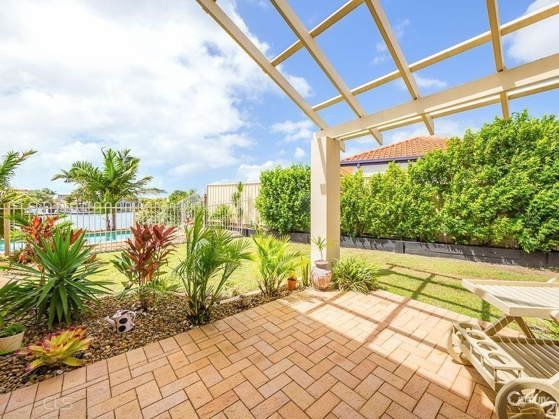 7 Marlin Court, Banksia Beach QLD 4507