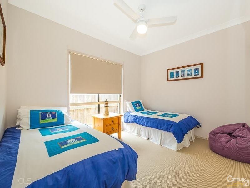 7 Marlin Court, Banksia Beach QLD 4507