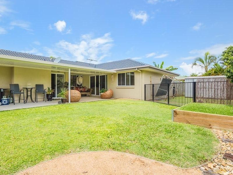 40 Perch Circuit, Sandstone Point QLD 4511