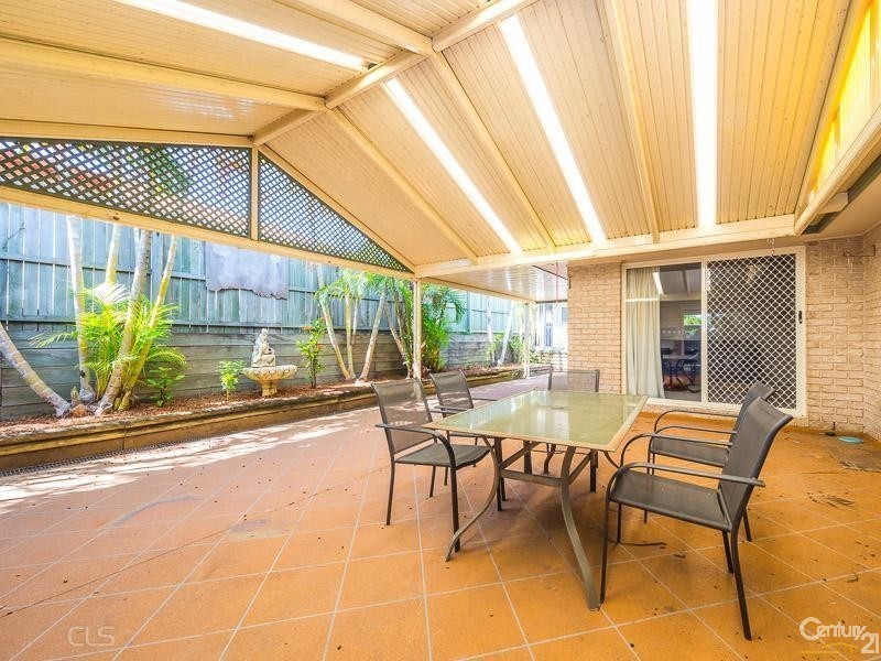 53 Carpenter Way, Sandstone Point QLD 4511