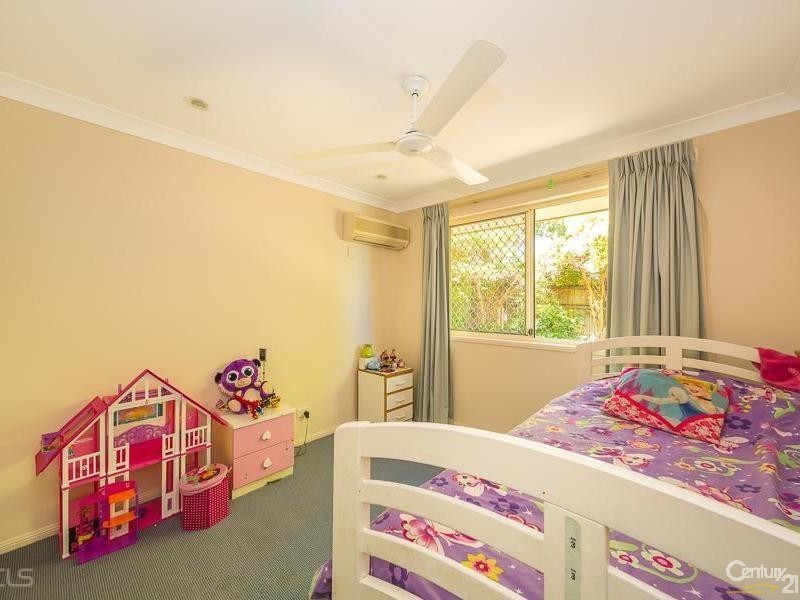 53 Carpenter Way, Sandstone Point QLD 4511