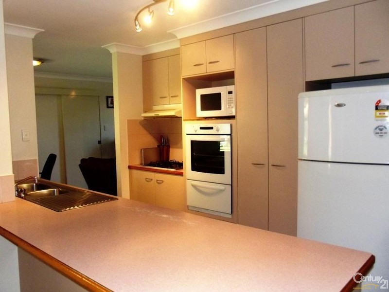 5 Lawn Street, Bongaree QLD 4507