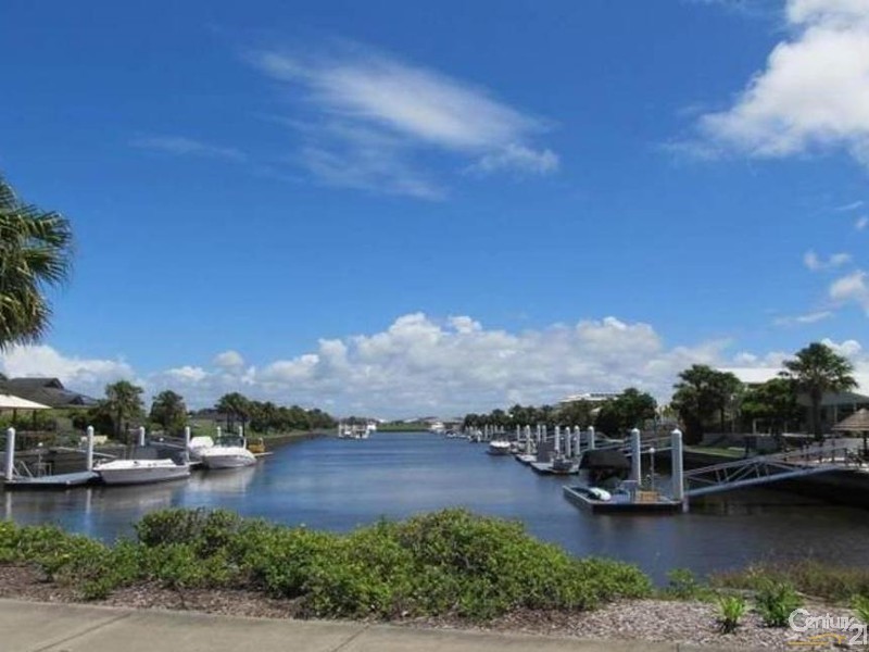 116 Marina Boulevard, Banksia Beach QLD 4507