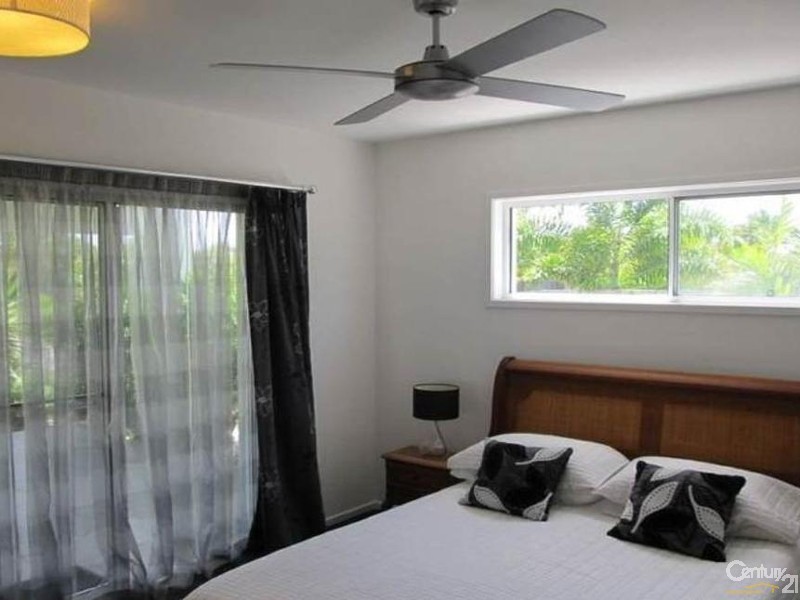 116 Marina Boulevard, Banksia Beach QLD 4507
