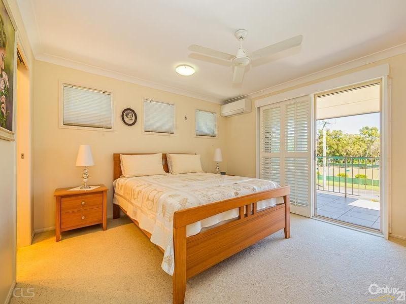 2/61 Toorbul Street, Bongaree QLD 4507
