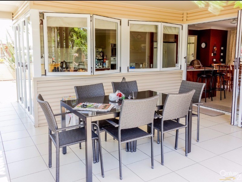 11 Allamanda Drive, Bongaree QLD 4507