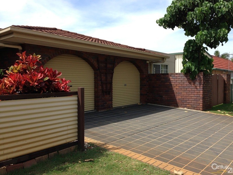 11 Allamanda Drive, Bongaree QLD 4507