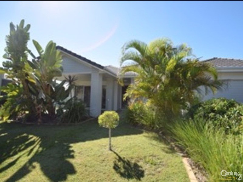71 Sandstone Blvd, Ningi QLD 4511
