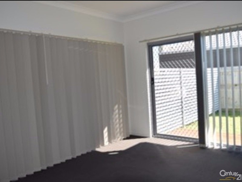71 Sandstone Blvd, Ningi QLD 4511