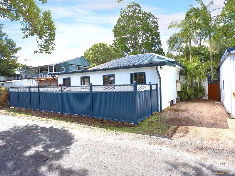 22 Bonham Street, Bongaree QLD 4507