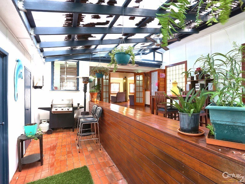 22 Bonham Street, Bongaree QLD 4507