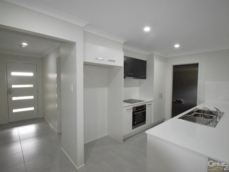 22 Water Gum Crescent, Ningi QLD 4511