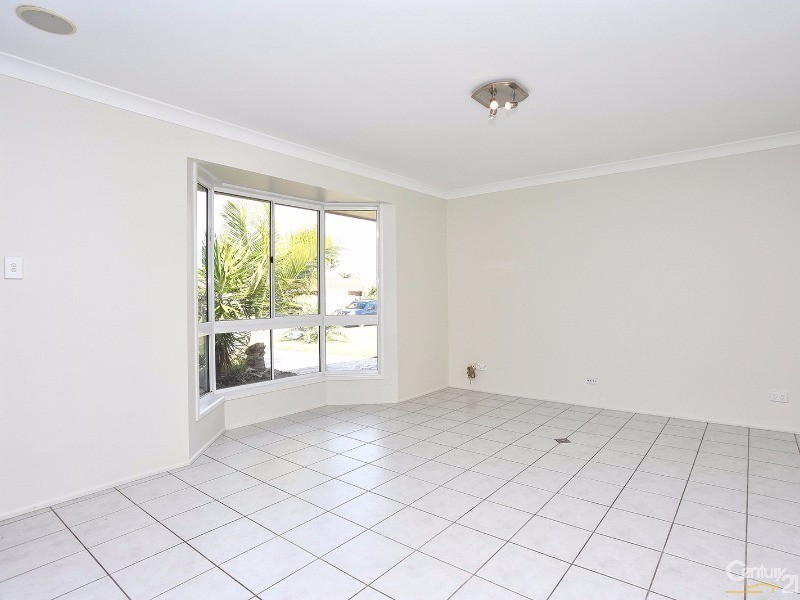 20 Perch Circuit, Sandstone Point QLD 4511