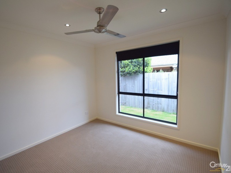 10 Ningi Waters Drive, Ningi QLD 4511