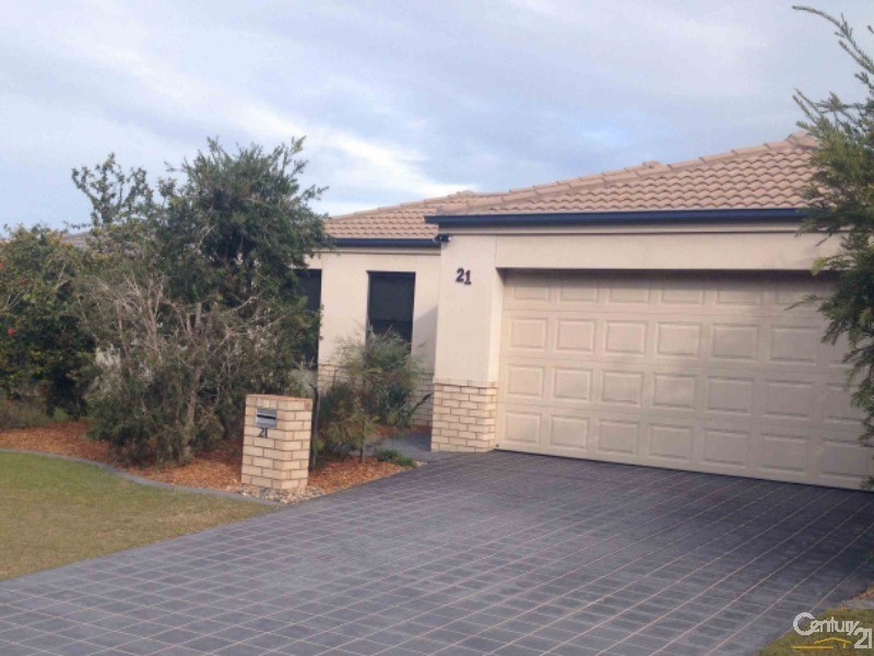 21 Eimeo Place, Sandstone Point QLD 4511