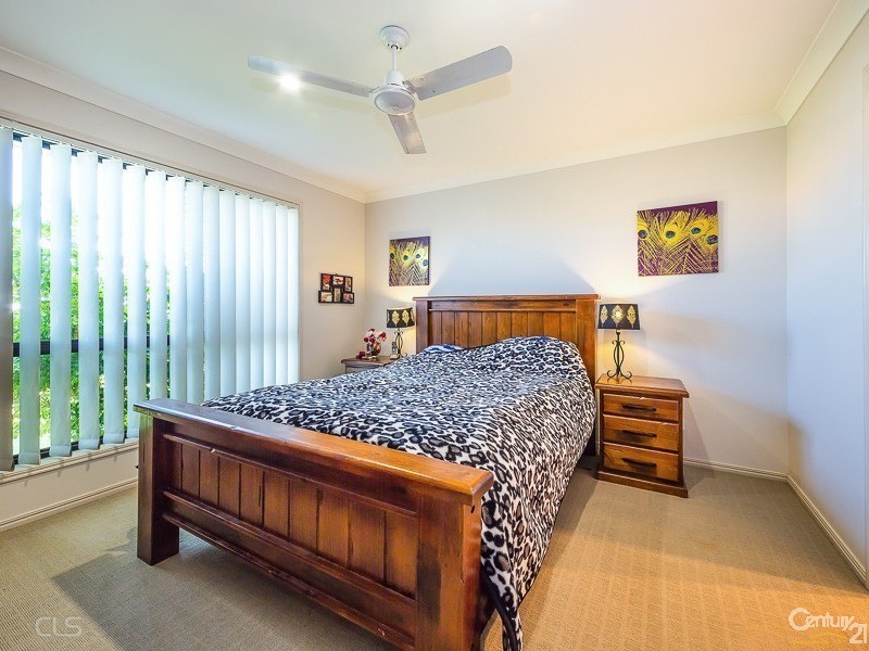28 Gecko Place, Ningi QLD 4511