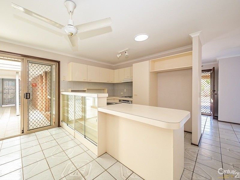 36 Gordon Crescent, Sandstone Point QLD 4511