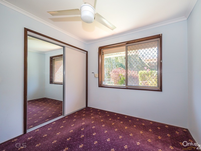 36 Gordon Crescent, Sandstone Point QLD 4511