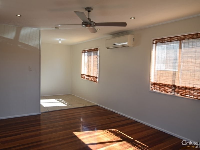 1236 Anzac Ave, Kallangur QLD 4503