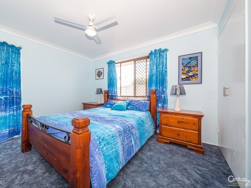 75 Bestmann Road East, Sandstone Point QLD 4511