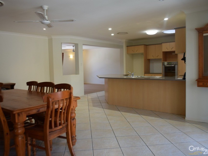 104 Marina Boulevard, Banksia Beach QLD 4507